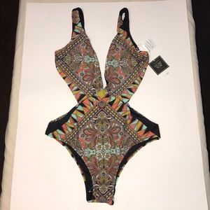 Volcom Women’s swimsuit